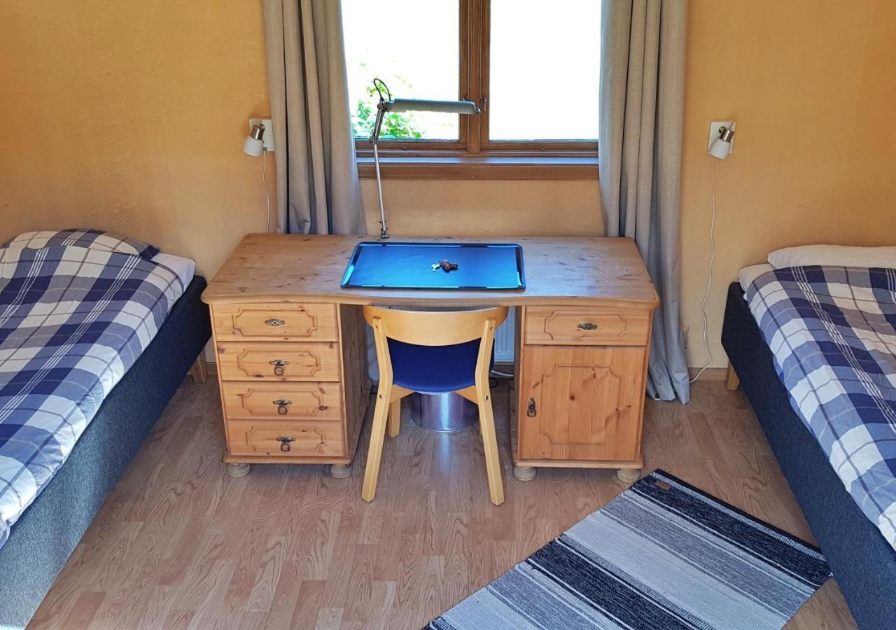 Flora Dekor Gaestgard Guest House Alingsas Ngoại thất bức ảnh