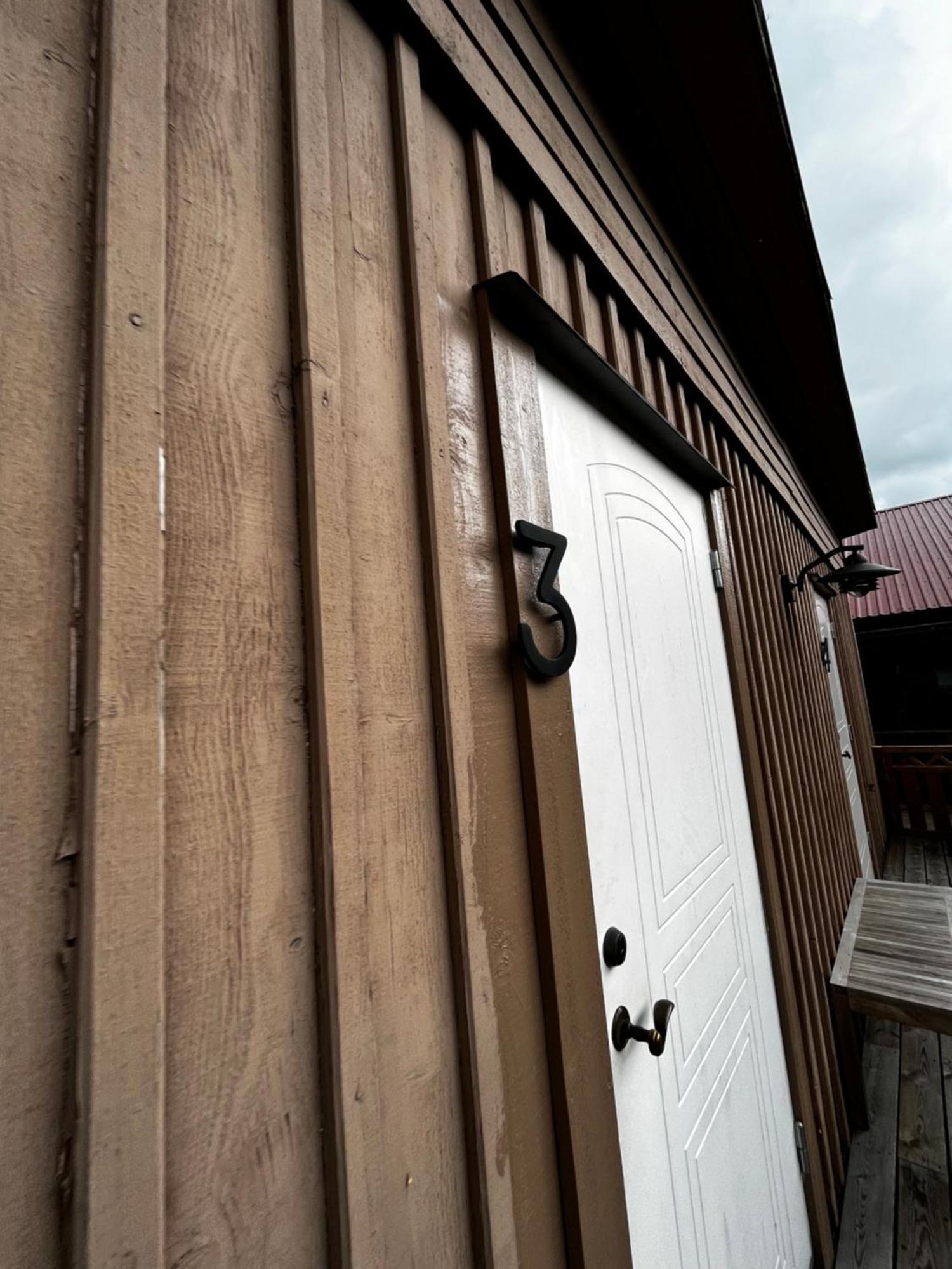 Flora Dekor Gaestgard Guest House Alingsas Ngoại thất bức ảnh